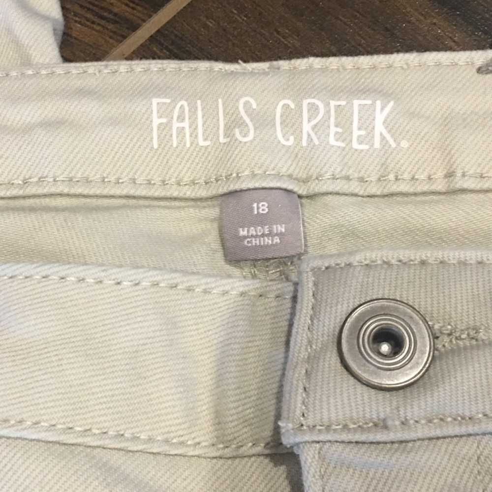 EUC! Falls Creek Jeans - Picture 3 of 3